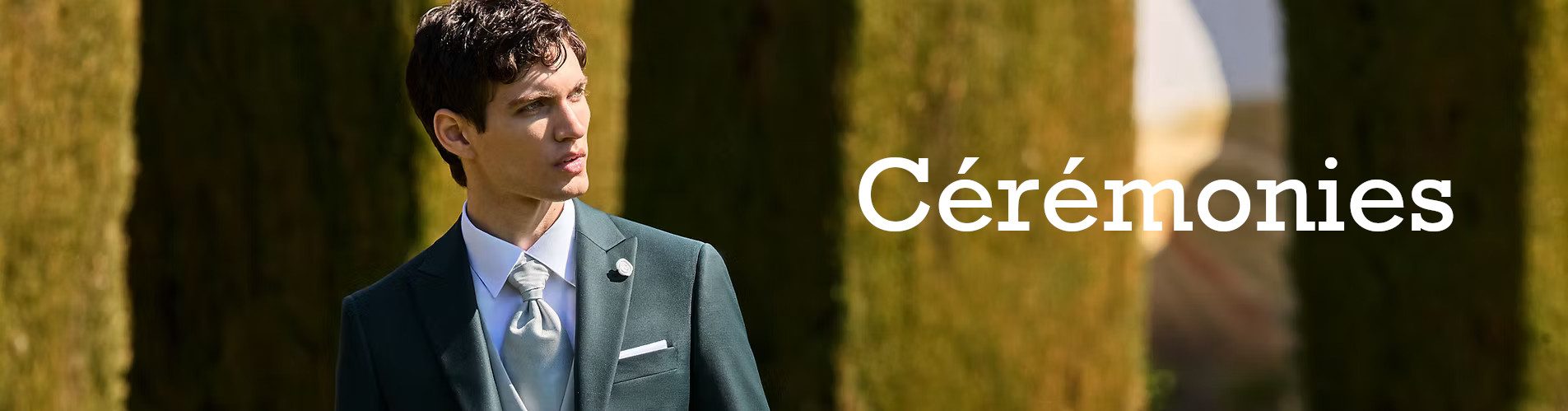 costumes cérémonie